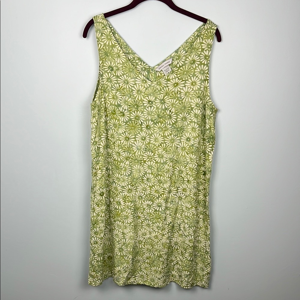 Nomadic Traders medium knee length sleeveless floral dress